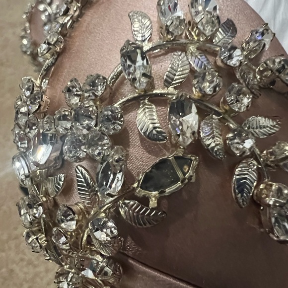 W7.5 Badgley Mischka Stillettos - Picture 4 of 9